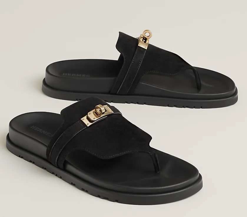 Hermes Empire Noir sandal Detail